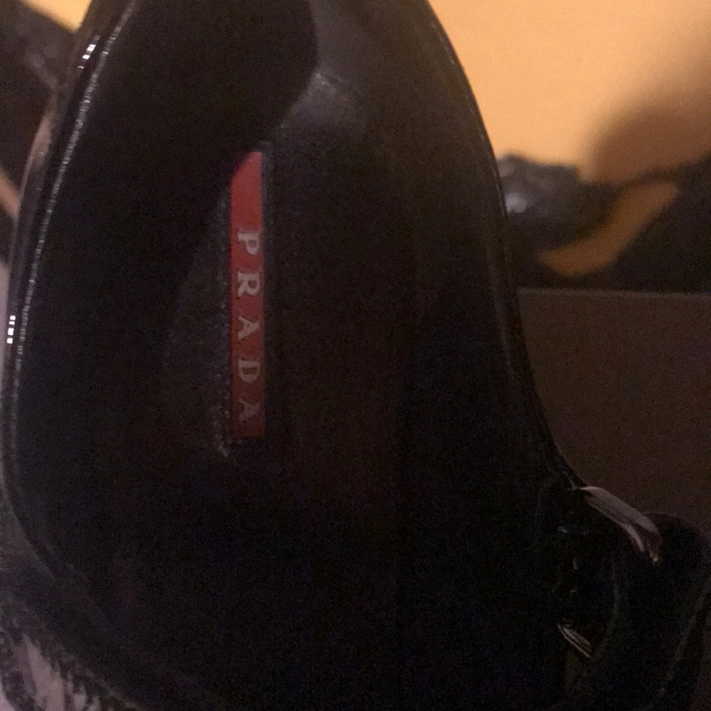 Shoes - Picture 4 of 4